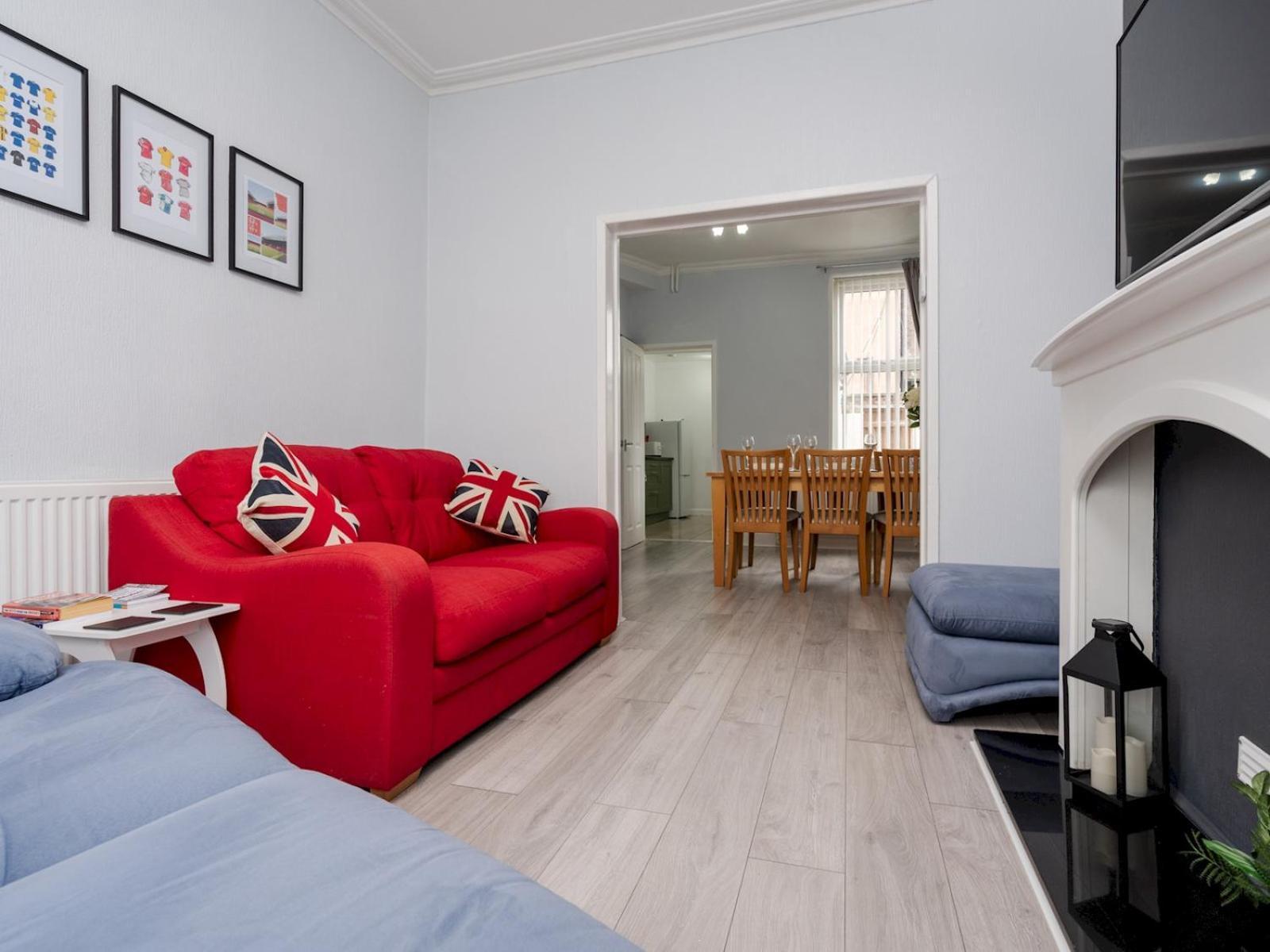 Villa Pass The Keys Ruiskin St - Liverpool Kirkdale Terrace Sleeps 5 Parking Exterior foto